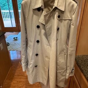Burberry Light Tan Trench Coat with Black Buttons